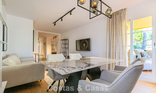 Gerenoveerd appartement te koop op loopafstand van lokale voorzieningen en Puerto Banus in Nueva Andalucia, Marbella 789342 