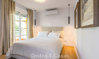 Gerenoveerd appartement te koop op loopafstand van lokale voorzieningen en Puerto Banus in Nueva Andalucia, Marbella 789356 