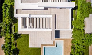 Instapklare, luxevilla met minimalistische architectuur te koop op de New Golden Mile tussen Marbella en Estepona 789680 