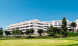 Eigentijdse nieuwbouwappartementen te koop grenzend aan de golfbaan in Mijas, Costa del Sol 789300 