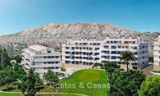 Eigentijdse nieuwbouwappartementen te koop grenzend aan de golfbaan in Mijas, Costa del Sol 789305 