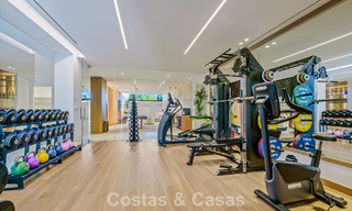 Exclusieve hedendaagse luxevilla te koop binnen een beveiligde gemeenschap in La Quinta, Benahavis - Marbella 789412 