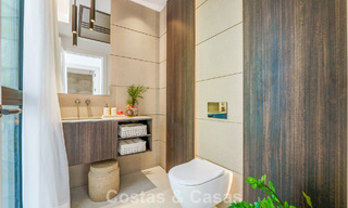 Exclusieve hedendaagse luxevilla te koop binnen een beveiligde gemeenschap in La Quinta, Benahavis - Marbella 789426 