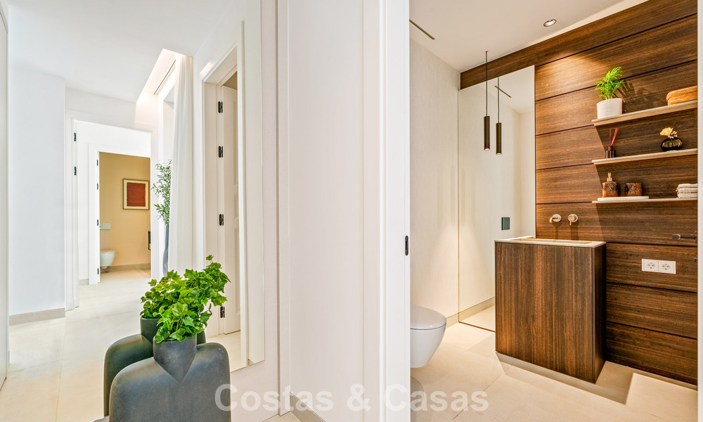 Modern-Mediterrane luxevilla te koop binnen een gated toonaangevende gemeenschap in La Quinta, Benahavis - Marbella 789474