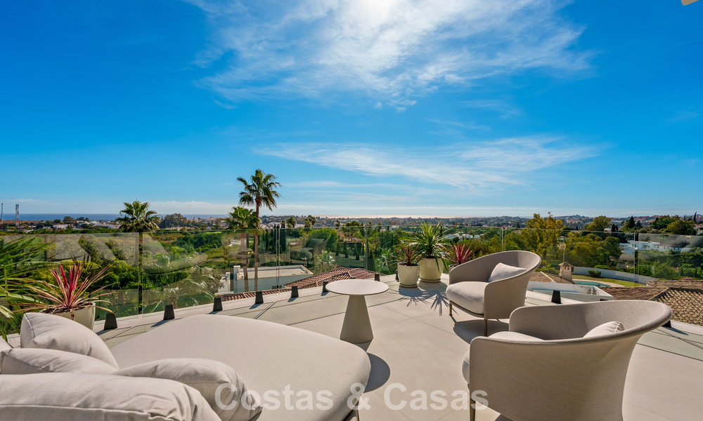 Modern-Mediterrane luxevilla te koop binnen een gated toonaangevende gemeenschap in La Quinta, Benahavis - Marbella 789489