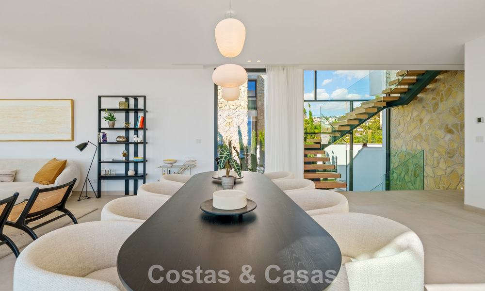Modern-Mediterrane luxevilla te koop binnen een gated toonaangevende gemeenschap in La Quinta, Benahavis - Marbella 789494
