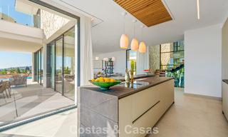 Modern-Mediterrane luxevilla te koop binnen een gated toonaangevende gemeenschap in La Quinta, Benahavis - Marbella 789497 