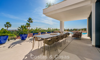 Modern-Mediterrane luxevilla te koop binnen een gated toonaangevende gemeenschap in La Quinta, Benahavis - Marbella 789501 