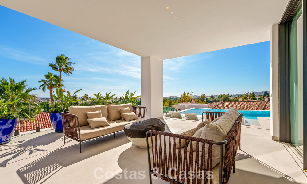 Modern-Mediterrane luxevilla te koop binnen een gated toonaangevende gemeenschap in La Quinta, Benahavis - Marbella 789502
