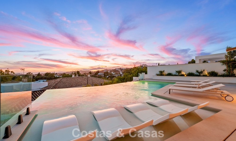 Modern-Mediterrane luxevilla te koop binnen een gated toonaangevende gemeenschap in La Quinta, Benahavis - Marbella 789515