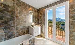 Elegante Andalusische luxevilla met tijdloze charme te koop in El Madroñal, Marbella - Benahavis 789553 