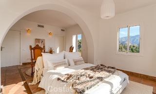 Elegante Andalusische luxevilla met tijdloze charme te koop in El Madroñal, Marbella - Benahavis 789558 