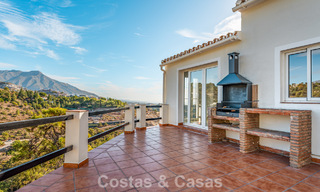 Elegante Andalusische luxevilla met tijdloze charme te koop in El Madroñal, Marbella - Benahavis 789567 
