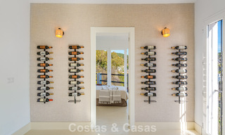 Elegante Andalusische luxevilla met tijdloze charme te koop in El Madroñal, Marbella - Benahavis 789576 