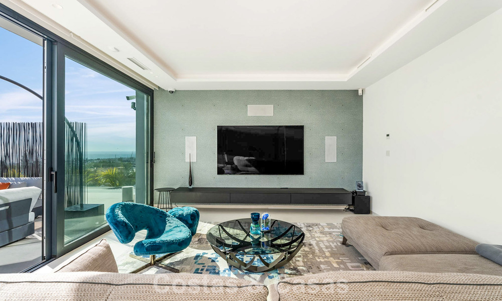 Instapklaar, state-of-the-art designervilla met panoramische vergezichten te koop in Marbella - Benahavis 789589