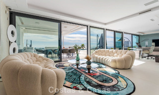 Instapklaar, state-of-the-art designervilla met panoramische vergezichten te koop in Marbella - Benahavis 789599 