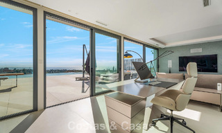 Instapklaar, state-of-the-art designervilla met panoramische vergezichten te koop in Marbella - Benahavis 789600 
