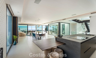 Instapklaar, state-of-the-art designervilla met panoramische vergezichten te koop in Marbella - Benahavis 789609 