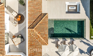 Modern-Mediterrane villa met zeezicht te koop in een geprefereerde wijk van Nueva Andalucia, Marbella 789650 