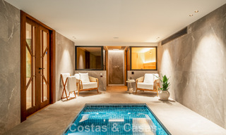 Modern-Mediterrane villa met zeezicht te koop in een geprefereerde wijk van Nueva Andalucia, Marbella 789676 