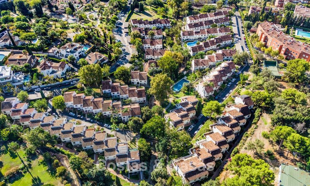 Ruim herenhuis te koop in een charmante gated community aan de Golden Mile van Marbella 789950