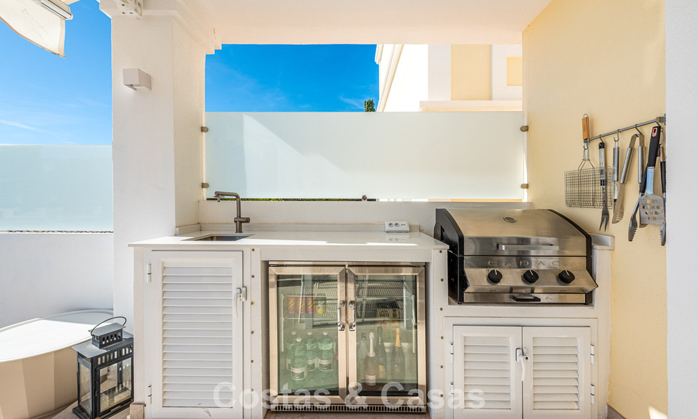 Ruim, modern gerenoveerde rijwoning te koop in het hartje van Nueva Andalucia’s golfvallei, Marbella 789988