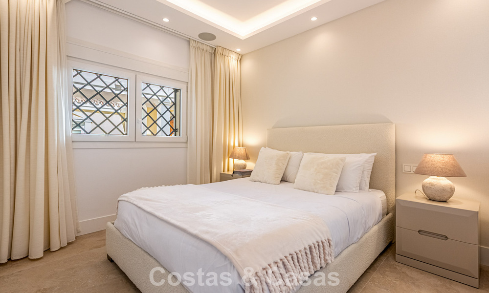 Ruim, modern gerenoveerde rijwoning te koop in het hartje van Nueva Andalucia’s golfvallei, Marbella 789989