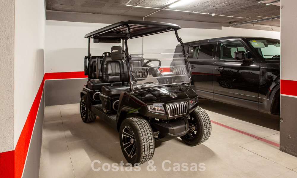 Stijlvol 3-slaapkamer appartement te koop met panoramisch zeezicht in een gated resort in Benahavis - Marbella 790132