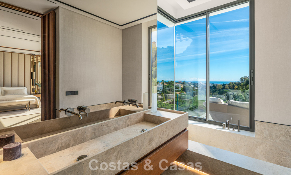 Indrukwekkende luxevilla met golf- en zeezicht te koop in La Quinta, Benahavis - Marbella 790209