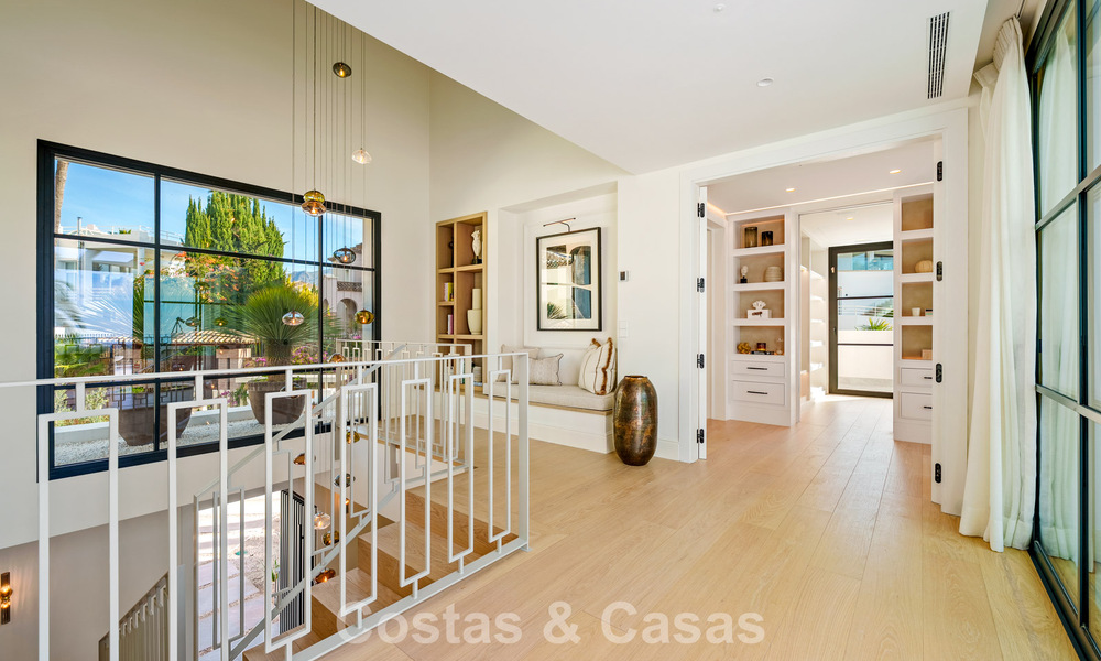 Eersteklas gerenoveerde luxevilla te koop, in een geprefereerde gemeenschap in La Quinta, Marbella - Benahavis 790233