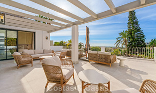Eersteklas gerenoveerde luxevilla te koop, in een geprefereerde gemeenschap in La Quinta, Marbella - Benahavis 790235 