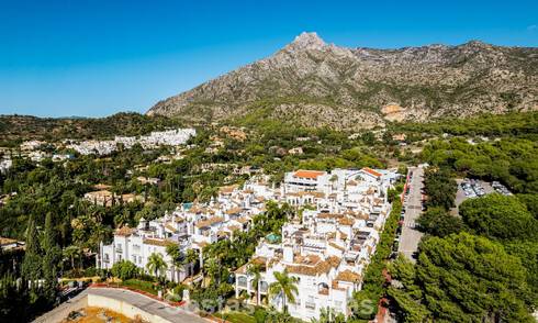 Modern gerenoveerd appartement te koop in een schitterend Sierra Blanca complex op de Golden Mile in Marbella 790305