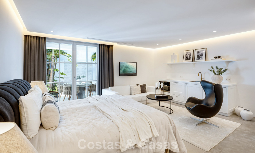 Mediterrane luxevilla met een klassieke architectuur te koop en zeezicht in het Marbella Club Resort in Benahavis 790343