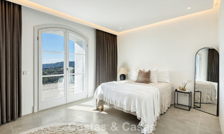 Mediterrane luxevilla met een klassieke architectuur te koop en zeezicht in het Marbella Club Resort in Benahavis 790359 
