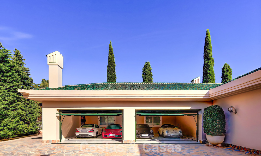 Paleisachtig landgoed met klassieke architectuur te koop in het oostelijke deel van Marbella 790443