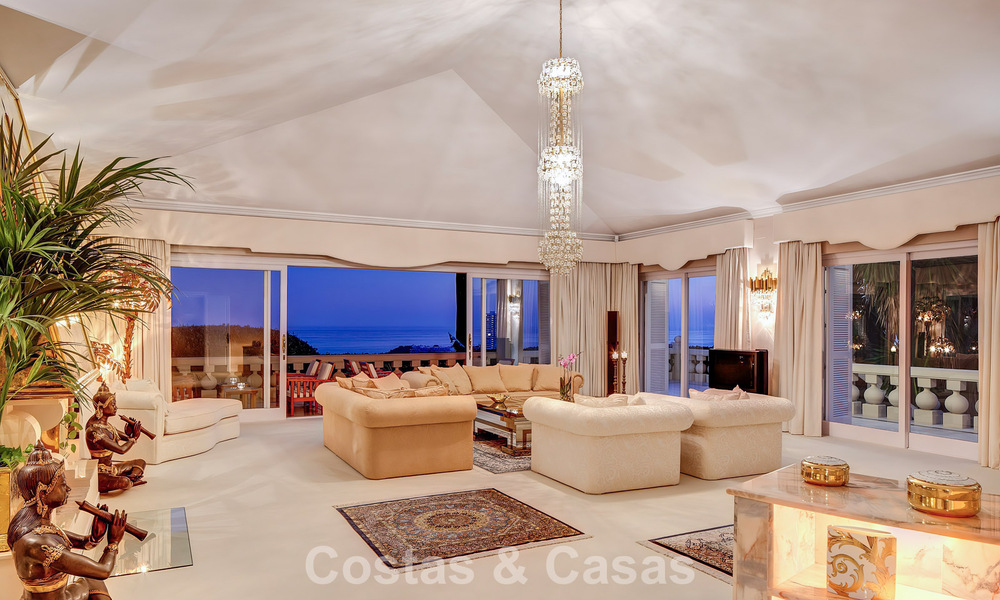Paleisachtig landgoed met klassieke architectuur te koop in het oostelijke deel van Marbella 790454
