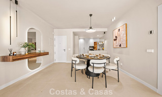 Instapklaar, eigentijds gerenoveerd, duplex appartement te koop met uitzicht op de golfbanen in La Quinta, Marbella - Benahavis 790468 