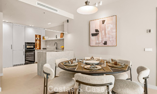 Instapklaar, eigentijds gerenoveerd, duplex appartement te koop met uitzicht op de golfbanen in La Quinta, Marbella - Benahavis 790469 