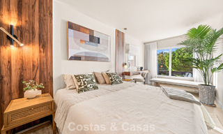 Instapklaar, eigentijds gerenoveerd, duplex appartement te koop met uitzicht op de golfbanen in La Quinta, Marbella - Benahavis 790486 