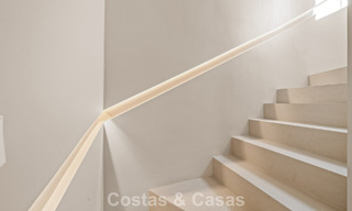 Instapklaar, eigentijds gerenoveerd, duplex appartement te koop met uitzicht op de golfbanen in La Quinta, Marbella - Benahavis 790490 