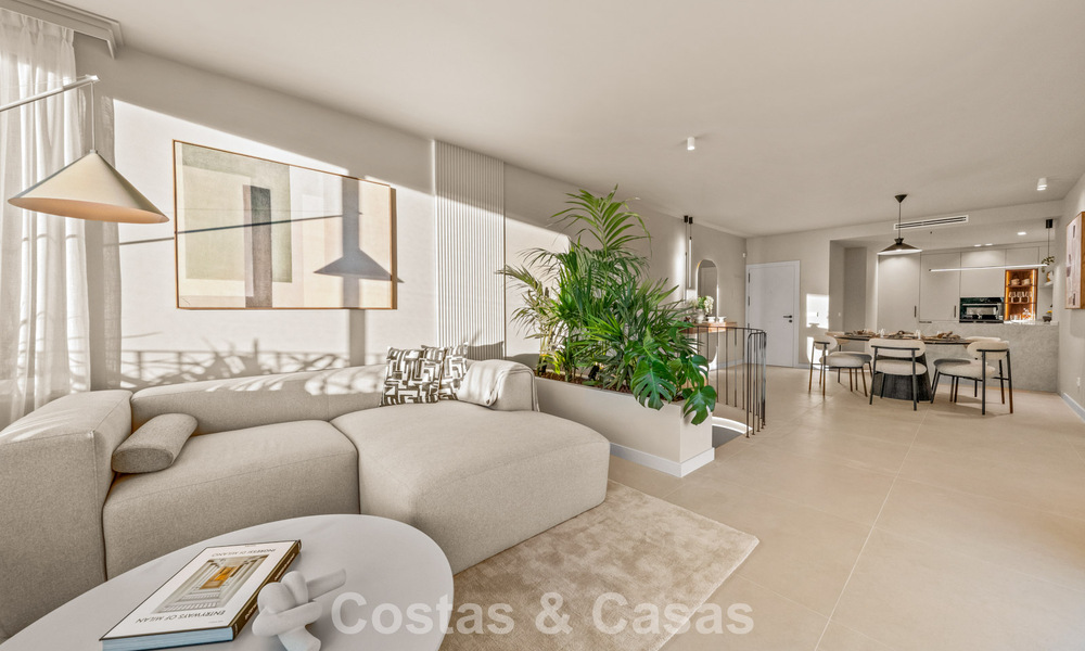 Instapklaar, eigentijds gerenoveerd, duplex appartement te koop met uitzicht op de golfbanen in La Quinta, Marbella - Benahavis 790503