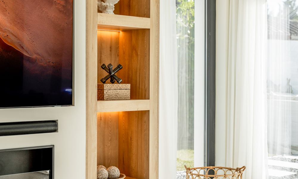 Villa met moderne mediterrane flair te koop op enkele minuten lopen van het strand en centrum van San Pedro, Marbella 790568