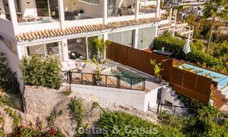 Eigentijds gerenoveerd 3-slaapkamer appartement te koop met privézwembad en zeezicht in Nueva Andalucia, Marbella 790788 