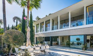 Eigentijdse luxevilla met panoramisch berg- en zeezicht te koop in de heuvels van Oost-Marbella 790954 