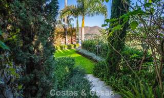 Eigentijdse luxevilla met panoramisch berg- en zeezicht te koop in de heuvels van Oost-Marbella 790960 