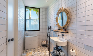 Eigentijdse luxevilla met panoramisch berg- en zeezicht te koop in de heuvels van Oost-Marbella 790974 