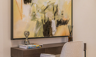 Ruim duplex penthouse te koop met zeezicht in een iconisch strandcomplex op de New Golden Mile, Marbella - Estepona 790863 