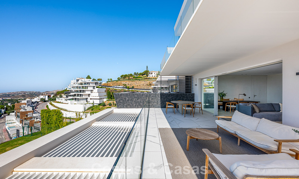 High-end luxe appartement te koop in een omheind boutique complex in Benahavis - Marbella 791192