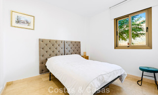 Tuinappartement met zeezicht te koop in een gated complex in Marbella - Benahavis 791250 