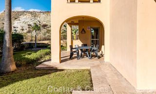 Tuinappartement met zeezicht te koop in een gated complex in Marbella - Benahavis 791275 